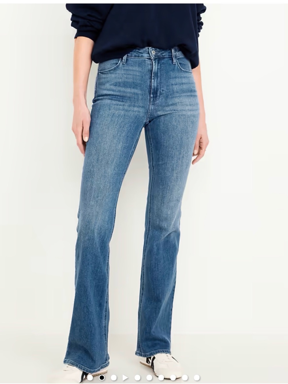 Old Navy High-Rise Flare Jeans in Medium Blue Wash